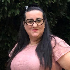 Meet your Posher, Isabel